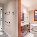 At Cortina Penthouse 10 By Alpine