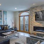 Bear Creek 410 By Alpine *