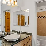 Northstar 1 - Mountain View Corner Retreat Holiday home *