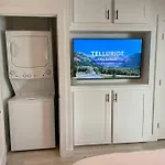 Apartment Luxury Downtown - Creekside - Walk To Chair 7!