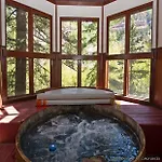 Hotel Manitou 11 By Alpine 2*