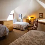 Classic Condo, Steps To Chair 7 And On Shuttle Route *
