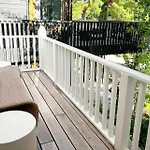 Holiday home 425 Depot Ave *