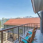 Cassidy Ridge C-402