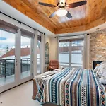 Cassidy Ridge C-402