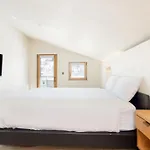 Peaks Penthouse 851
