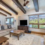 Peaks Penthouse 843