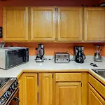 Riverside C101 - Riverside Wren Apartment