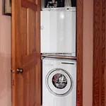 Riverside C101 - Riverside Wren Apartment *