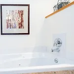 Bear Creek By Alpine Apartment