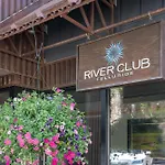 River Club 304 Condo