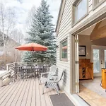 Giant Riverfront Deck W Grill, Tons Of Space Viking Lodge 100Ab Condo