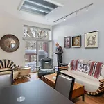 Remodeled Luxury - Skii In Skii Out Holiday home