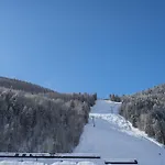 Cimarron Lodge 27 By Avantstay Ski-Inski-Out Property In Complex W Two Hot Tubs Permit10026