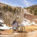 Cimarron Lodge 22 By Avantstay Ski-Inski-Out Property In Complex W Two Hot Tubs Permit12986