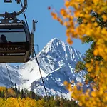 Ski In Out In Town! Ski Area Views, Fireplace, Hot Tub Condo