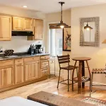 Blue Mesa Lodge By Avantstay