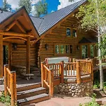 Absolutely Amazing Slopeside Mountain Lodge With Spa