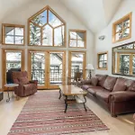 Holiday home Aspen Ridge 32 - 2 Bedroom By Alpine *