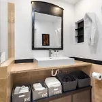 Sunny Condo, Box Canyon Views, Pool & Hot Tub * Telluride