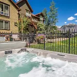 Sunny Condo, Box Canyon Views, Pool & Hot Tub * Telluride
