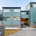 Telluride Lodge 324