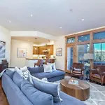 The Lodge At Belvedere By Exceptional Stays