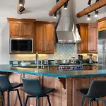 Tristant 125 By Exceptional Stays