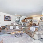 Rivercrown 7 By Exceptional Stays
