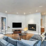 Modern Willow By Exceptional Stays
