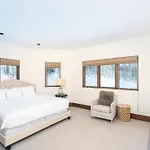 Apartment Slopeside By Exceptional *