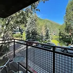Downtown Modern Creekside