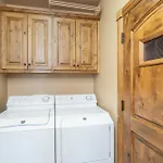 Bearpaw Manor By Exceptional Stays
