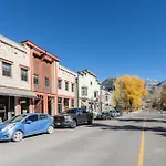 Bear Creek West By Exceptional Stays