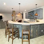 Alpen Ridge By Exceptional Chalet *