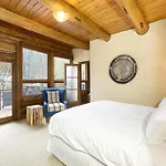 Alpen Ridge By Exceptional Chalet