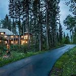 Chalet Twin Elk By Exceptional