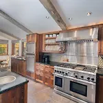 Mountain House By Exceptional Stays