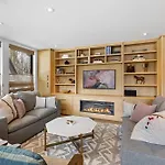 Plunge J By Exceptional Stays