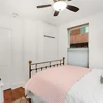 Holiday home 3 Bedroom 3 Bathroom Walking Distance To The Gondola