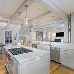 Holiday home Luxury At Miles High, With 2 Free Passes Telluride