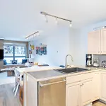One Block Walk To Gondola, Lockers Downstairs, River Trail Close By! * Telluride