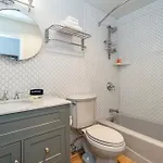 Holiday home One Block Walk To Gondola, Lockers Downstairs, River Trail Close By! Telluride