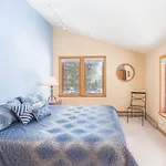 Holiday home Centrally Located In Town, 2 Bed And 2 Bath Manitou Is A Must *