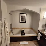Apartment Luxury At A 5 Star At The Heart Of Mountain Village - *