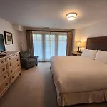 Luxury At A 5 Star At The Heart Of Mountain Village - Apartment *