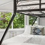 Columbine A By Exceptional Stays