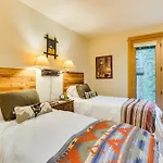 Stunning Views! Ski-in/out Mountain Village Holiday home *