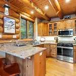 Stunning Views! Ski-in/out Mountain Village