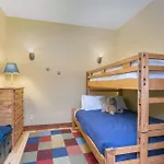 Ski-in Ski-out 4br W- Deck, Hot Tub, & Crib * Telluride